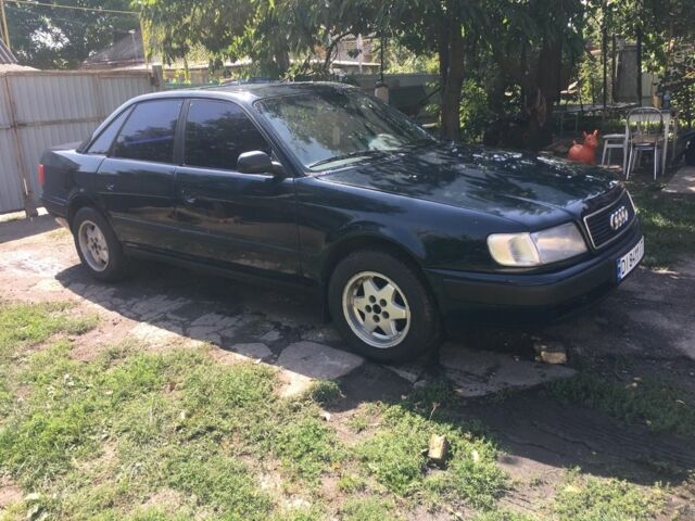Синий Ауди 100, объемом двигателя 2 л и пробегом 900 тыс. км за 2000 $, фото 4 на Automoto.ua