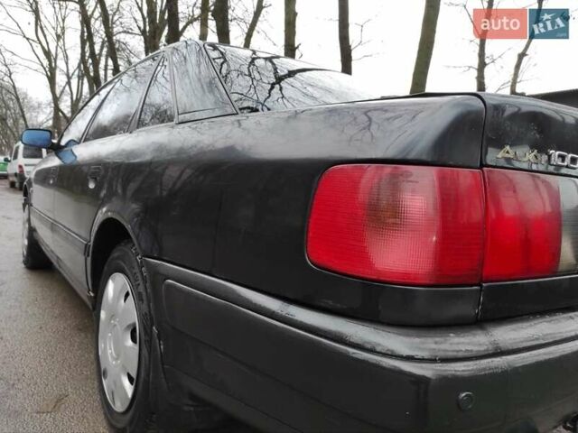 Синий Ауди 100, объемом двигателя 2.6 л и пробегом 391 тыс. км за 2099 $, фото 4 на Automoto.ua