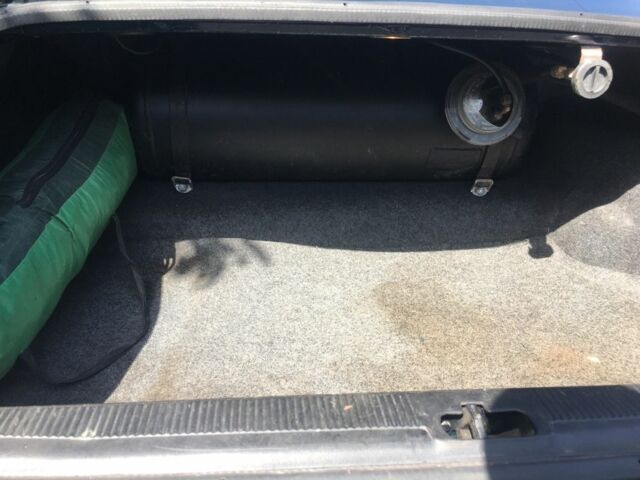 Синий Ауди 100, объемом двигателя 2 л и пробегом 900 тыс. км за 2000 $, фото 8 на Automoto.ua