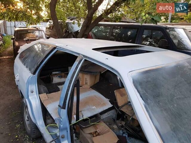 Ауди 100 1985 в Виннице на Automoto.ua Синий Ауди 100, объемом двигателя 2 л и пробегом 366 тыс. км за 3899 $, фото 7 на Automoto.ua