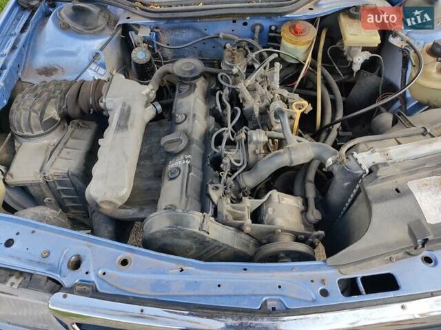 Ауди 100 1985 в Виннице на Automoto.ua Синий Ауди 100, объемом двигателя 2 л и пробегом 366 тыс. км за 3899 $, фото 6 на Automoto.ua