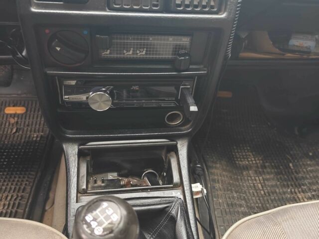 Синий Ауди 100, объемом двигателя 2.3 л и пробегом 1000 тыс. км за 1181 $, фото 6 на Automoto.ua