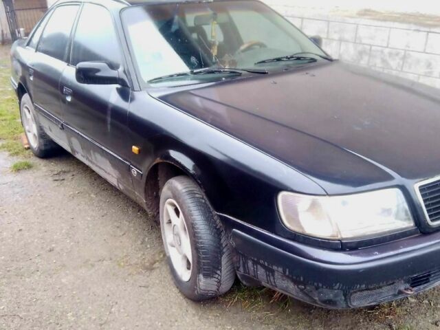 Синій Ауді 100, об'ємом двигуна 2.2 л та пробігом 300 тис. км за 1700 $, фото 1 на Automoto.ua