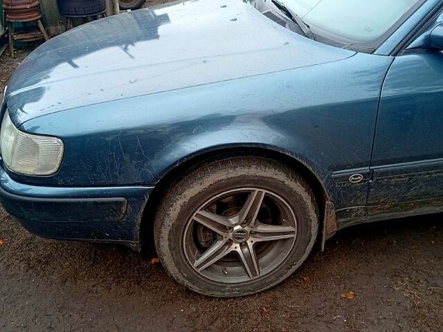 Синий Ауди 100, объемом двигателя 2.8 л и пробегом 360 тыс. км за 2900 $, фото 1 на Automoto.ua