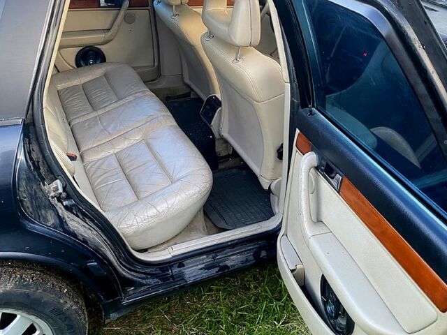 Синий Ауди 100, объемом двигателя 2.8 л и пробегом 0 тыс. км за 2500 $, фото 1 на Automoto.ua