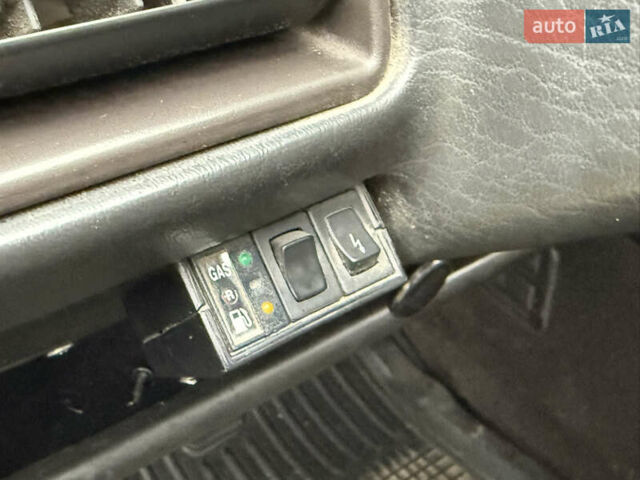 Зеленый Ауди 100, объемом двигателя 2.1 л и пробегом 280 тыс. км за 1400 $, фото 11 на Automoto.ua