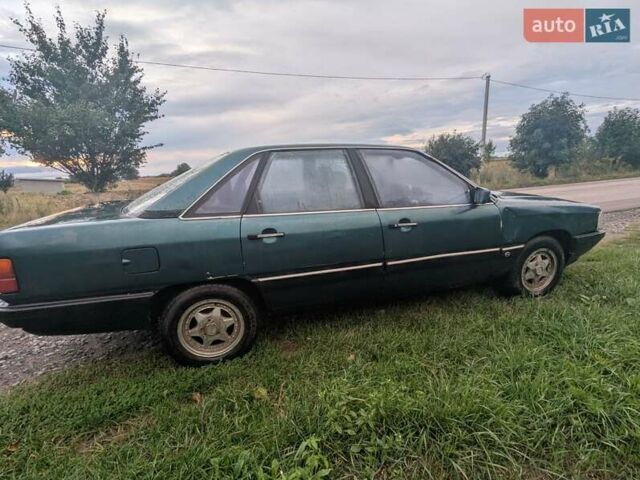 Зеленый Ауди 100, объемом двигателя 1.97 л и пробегом 370 тыс. км за 1150 $, фото 4 на Automoto.ua