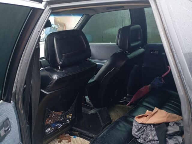 Зеленый Ауди 100, объемом двигателя 8 л и пробегом 400 тыс. км за 600 $, фото 3 на Automoto.ua