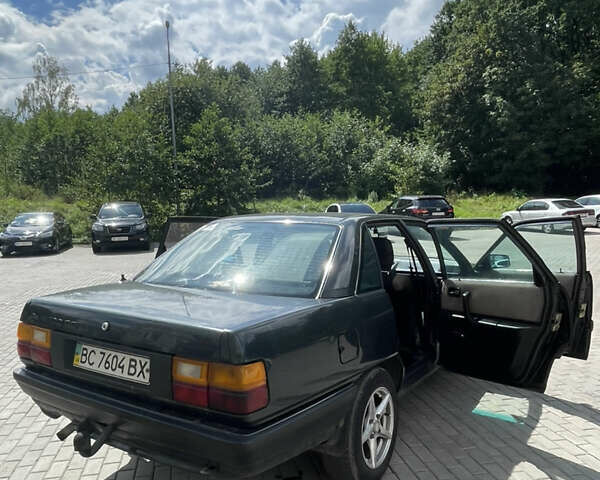 Зелений Ауді 100, об'ємом двигуна 2.2 л та пробігом 357 тис. км за 1400 $, фото 7 на Automoto.ua