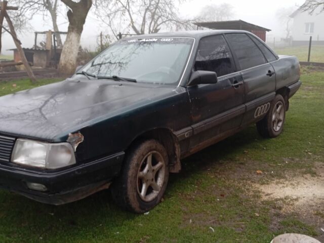 Зеленый Ауди 100, объемом двигателя 8 л и пробегом 400 тыс. км за 600 $, фото 2 на Automoto.ua