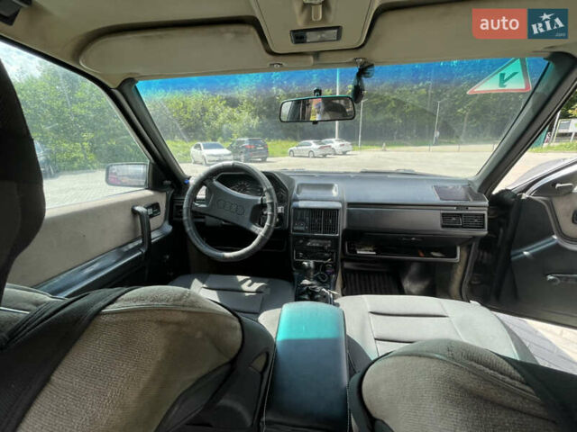 Зелений Ауді 100, об'ємом двигуна 2.2 л та пробігом 357 тис. км за 1400 $, фото 8 на Automoto.ua