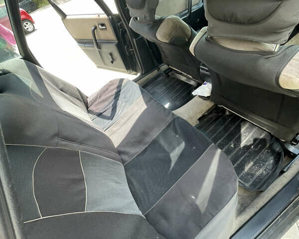 Зелений Ауді 100, об'ємом двигуна 2.2 л та пробігом 357 тис. км за 1400 $, фото 10 на Automoto.ua