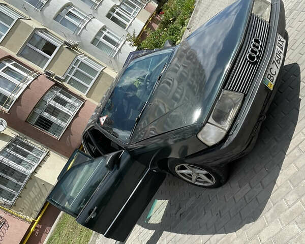 Зелений Ауді 100, об'ємом двигуна 2.2 л та пробігом 357 тис. км за 1400 $, фото 4 на Automoto.ua