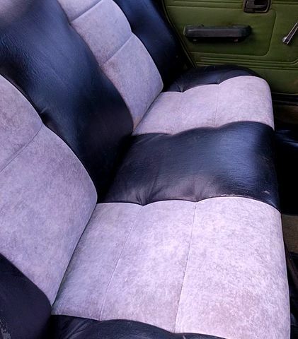 Зеленый Ауди 100, объемом двигателя 1.8 л и пробегом 100 тыс. км за 650 $, фото 1 на Automoto.ua