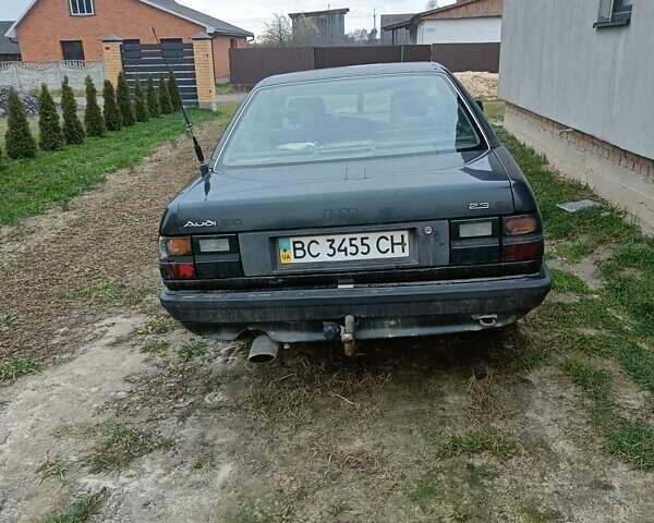 Зелений Ауді 100, об'ємом двигуна 2.3 л та пробігом 394 тис. км за 800 $, фото 7 на Automoto.ua