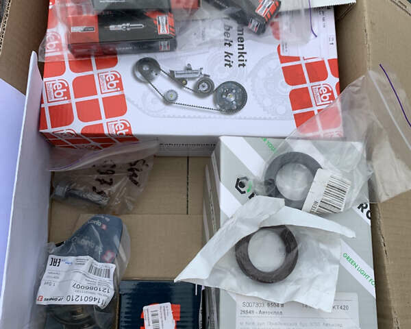 Зеленый Ауди 100, объемом двигателя 1.78 л и пробегом 338 тыс. км за 1500 $, фото 14 на Automoto.ua