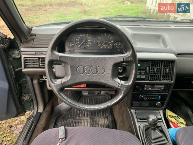 Зеленый Ауди 100, объемом двигателя 1.78 л и пробегом 338 тыс. км за 1500 $, фото 10 на Automoto.ua