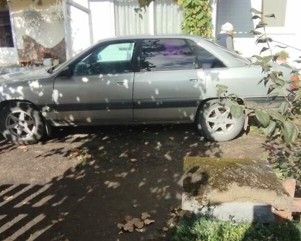 Зелений Ауді 100, об'ємом двигуна 2.3 л та пробігом 396 тис. км за 1350 $, фото 2 на Automoto.ua