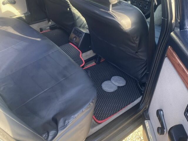 Зеленый Ауди 100, объемом двигателя 2 л и пробегом 256 тыс. км за 1700 $, фото 11 на Automoto.ua