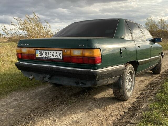 Ауди 100 1990 в Ровно на Automoto.ua Зеленый Ауди 100, объемом двигателя 2 л и пробегом 446 тыс. км за 2000 $, фото 6 на Automoto.ua