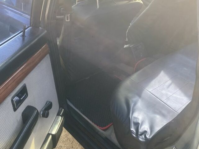 Зеленый Ауди 100, объемом двигателя 2 л и пробегом 256 тыс. км за 1700 $, фото 10 на Automoto.ua