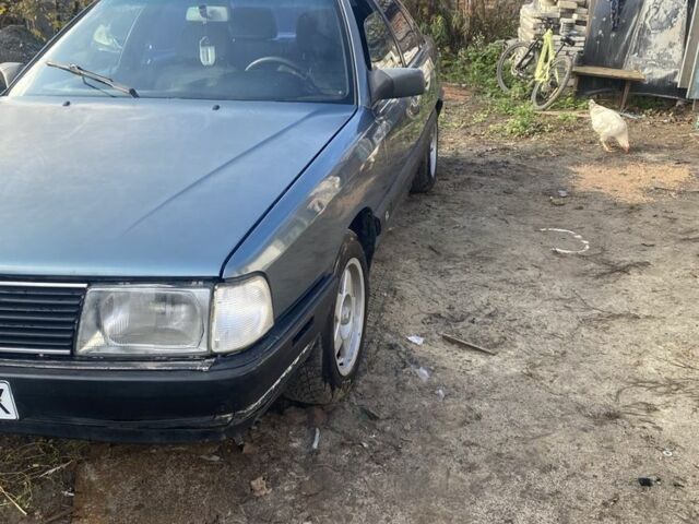 Зеленый Ауди 100, объемом двигателя 2 л и пробегом 256 тыс. км за 1700 $, фото 7 на Automoto.ua