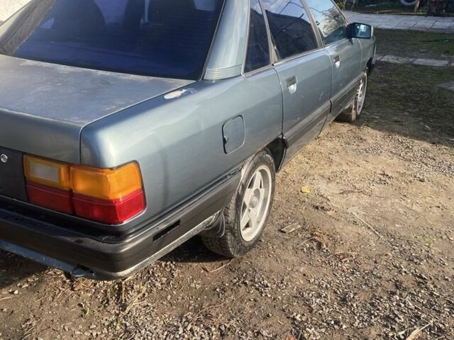 Зеленый Ауди 100, объемом двигателя 2 л и пробегом 256 тыс. км за 1700 $, фото 2 на Automoto.ua