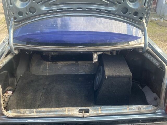 Зеленый Ауди 100, объемом двигателя 2 л и пробегом 256 тыс. км за 1700 $, фото 12 на Automoto.ua