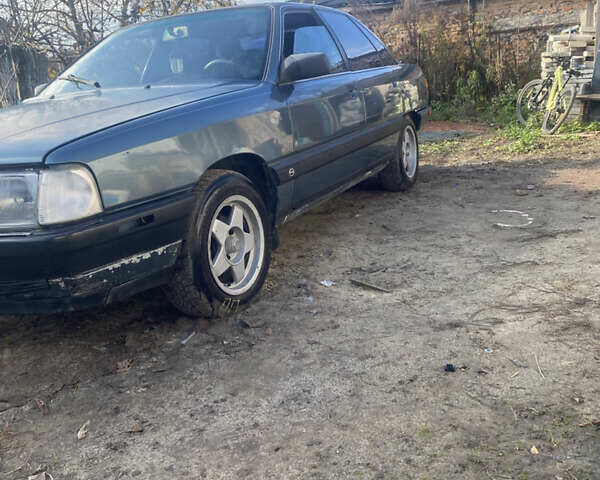 Зеленый Ауди 100, объемом двигателя 1.99 л и пробегом 256 тыс. км за 1700 $, фото 6 на Automoto.ua