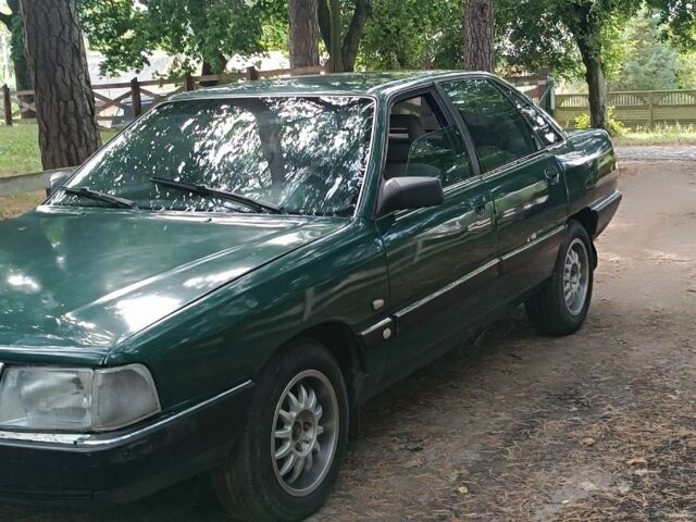 Зелений Ауді 100, об'ємом двигуна 2 л та пробігом 440 тис. км за 1800 $, фото 2 на Automoto.ua