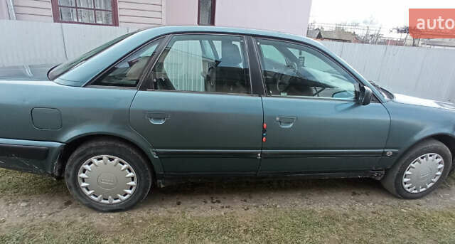 Зеленый Ауди 100, объемом двигателя 2 л и пробегом 311 тыс. км за 3200 $, фото 9 на Automoto.ua