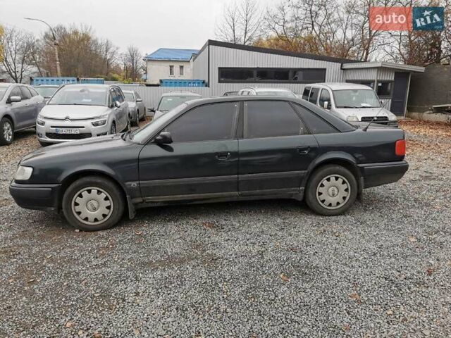 Зеленый Ауди 100, объемом двигателя 2 л и пробегом 261 тыс. км за 2450 $, фото 9 на Automoto.ua