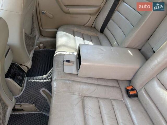 Зеленый Ауди 100, объемом двигателя 2.8 л и пробегом 350 тыс. км за 3800 $, фото 5 на Automoto.ua