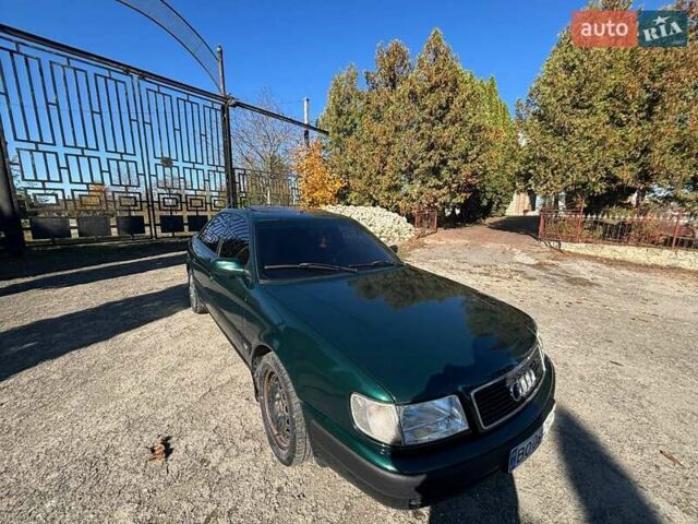 Зеленый Ауди 100, объемом двигателя 2.6 л и пробегом 292 тыс. км за 2800 $, фото 7 на Automoto.ua