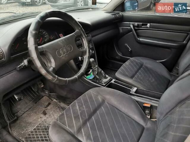 Зеленый Ауди 100, объемом двигателя 2 л и пробегом 261 тыс. км за 2450 $, фото 18 на Automoto.ua