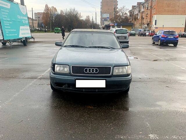 Зеленый Ауди 100, объемом двигателя 2 л и пробегом 200 тыс. км за 1400 $, фото 3 на Automoto.ua