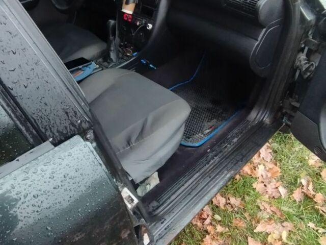 Ауди 100 1992 в Черкассах на Automoto.ua Зеленый Ауди 100, объемом двигателя 2.3 л и пробегом 400 тыс. км за 2700 $, фото 1 на Automoto.ua