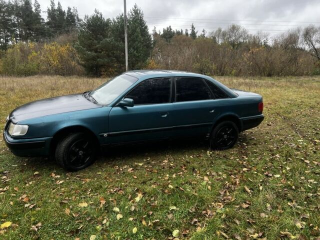 Зелений Ауді 100, об'ємом двигуна 2.3 л та пробігом 401 тис. км за 1250 $, фото 2 на Automoto.ua