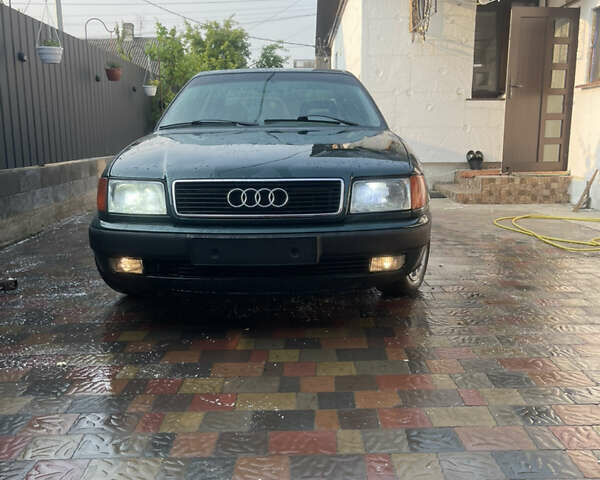 Зеленый Ауди 100, объемом двигателя 1.98 л и пробегом 320 тыс. км за 3000 $, фото 6 на Automoto.ua