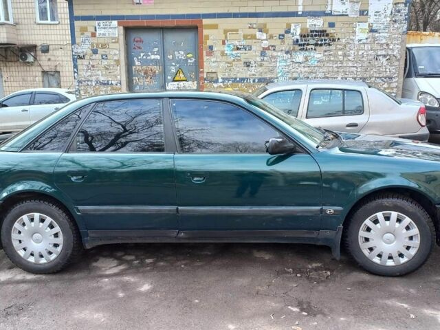Зелений Ауді 100, об'ємом двигуна 0 л та пробігом 300 тис. км за 2300 $, фото 2 на Automoto.ua