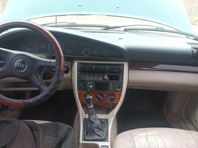 Зеленый Ауди 100, объемом двигателя 2.8 л и пробегом 320 тыс. км за 2100 $, фото 5 на Automoto.ua