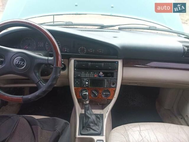 Зеленый Ауди 100, объемом двигателя 2.77 л и пробегом 350 тыс. км за 2100 $, фото 4 на Automoto.ua