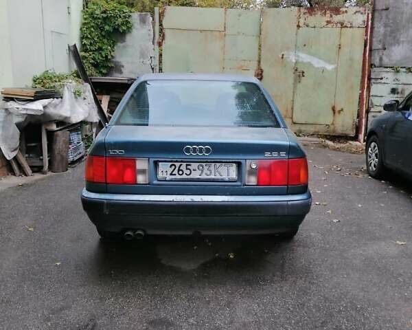 Зеленый Ауди 100, объемом двигателя 2.6 л и пробегом 320 тыс. км за 2300 $, фото 8 на Automoto.ua