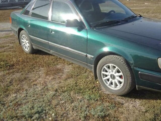 Зеленый Ауди 100, объемом двигателя 2.6 л и пробегом 379 тыс. км за 4100 $, фото 2 на Automoto.ua