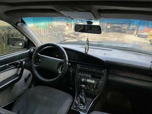 Зеленый Ауди 100, объемом двигателя 2 л и пробегом 300 тыс. км за 1700 $, фото 3 на Automoto.ua