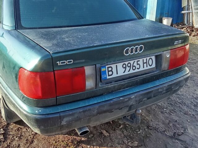 Зелений Ауді 100, об'ємом двигуна 2.3 л та пробігом 135 тис. км за 1300 $, фото 1 на Automoto.ua