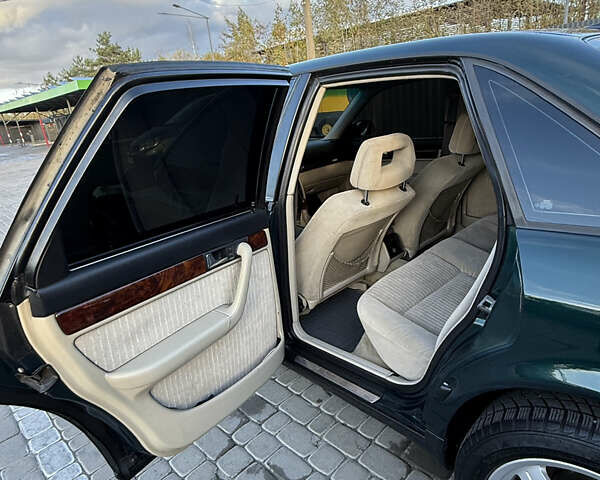 Зеленый Ауди 100, объемом двигателя 2.8 л и пробегом 470 тыс. км за 3500 $, фото 8 на Automoto.ua