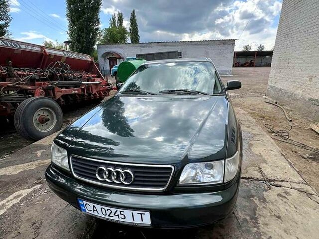 Зеленый Ауди 100, объемом двигателя 2 л и пробегом 200 тыс. км за 1300 $, фото 1 на Automoto.ua