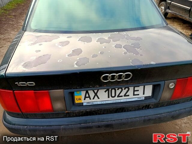 Зеленый Ауди 100, объемом двигателя 2.6 л и пробегом 300 тыс. км за 2000 $, фото 3 на Automoto.ua