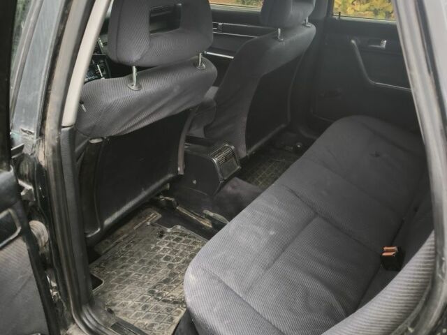 Зеленый Ауди 100, объемом двигателя 2.5 л и пробегом 500 тыс. км за 2100 $, фото 1 на Automoto.ua